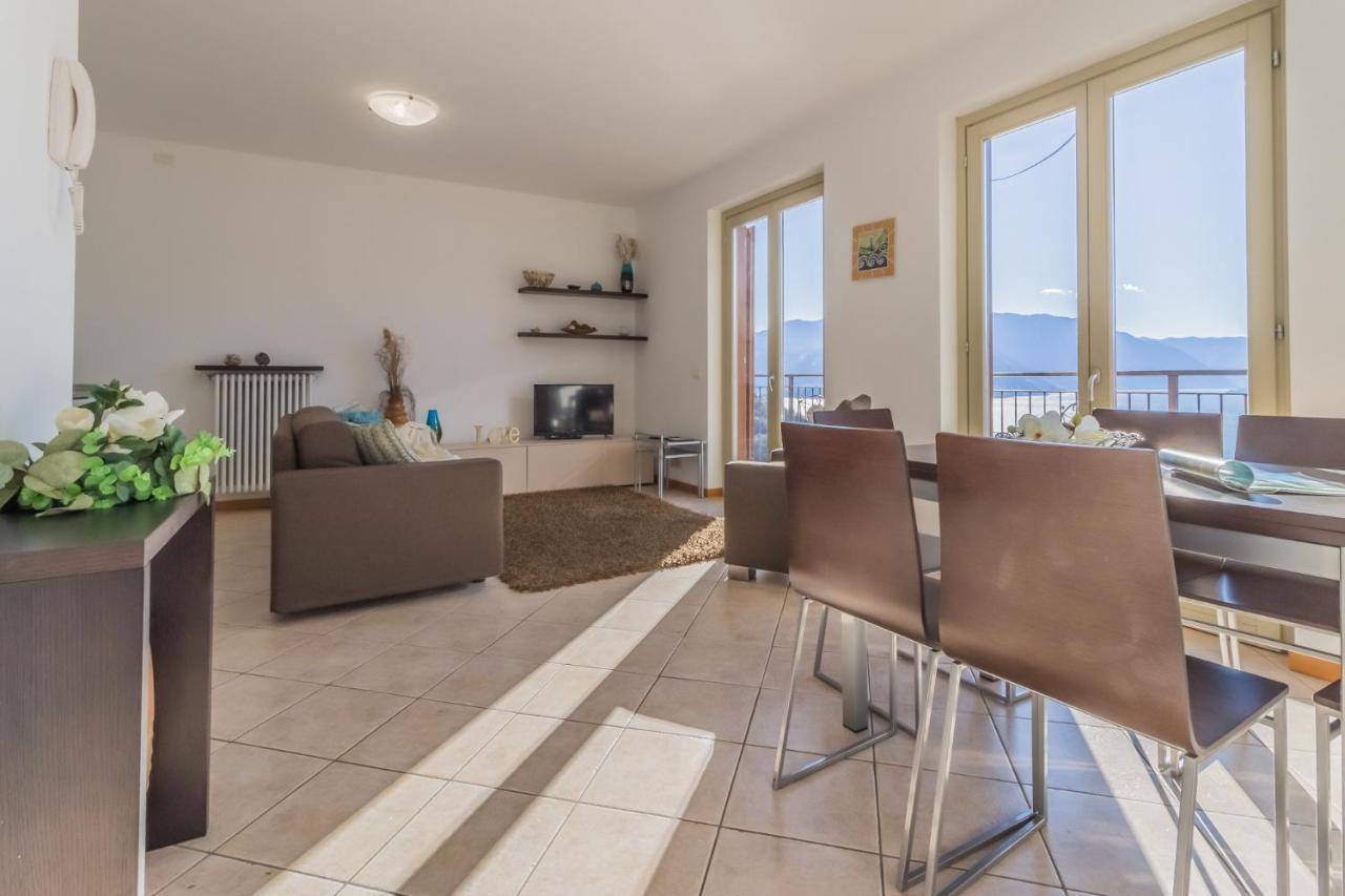 Perledo Casa Andrea Varenna מראה חיצוני תמונה